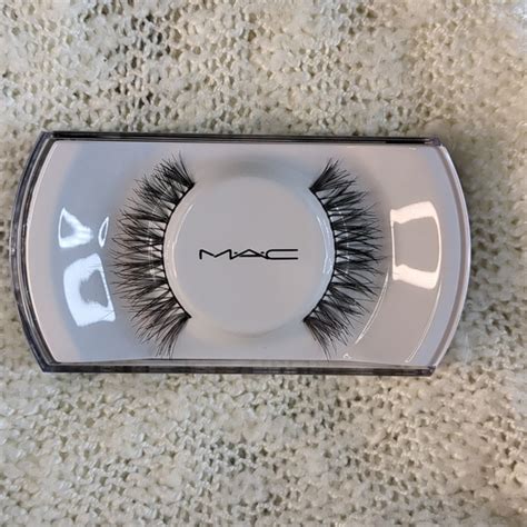 are mac fake eyelashes reusable
